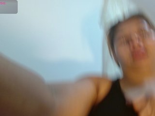 دردشة الفيديو المثيرة KaillyPariss