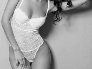 دردشة الفيديو المثيرة kamyllaa