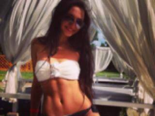 دردشة الفيديو المثيرة karammel