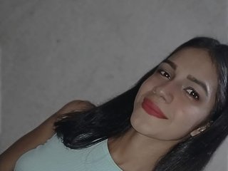 دردشة الفيديو المثيرة karen-saenz