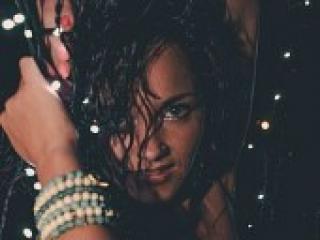 دردشة الفيديو المثيرة karina79