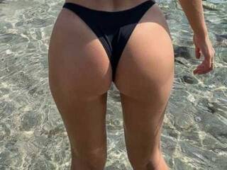 دردشة الفيديو المثيرة KarinaLuxX