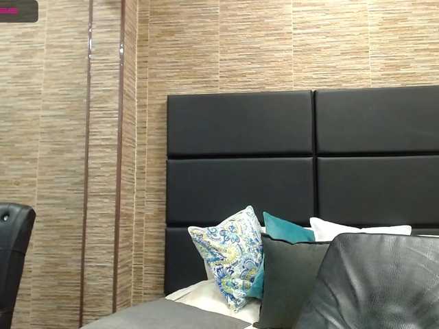 لقطات البث KarinHidalgo