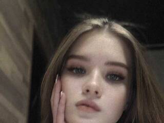 دردشة الفيديو المثيرة Karinochka007