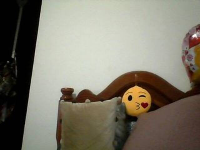 لقطات البث Karla-Madox