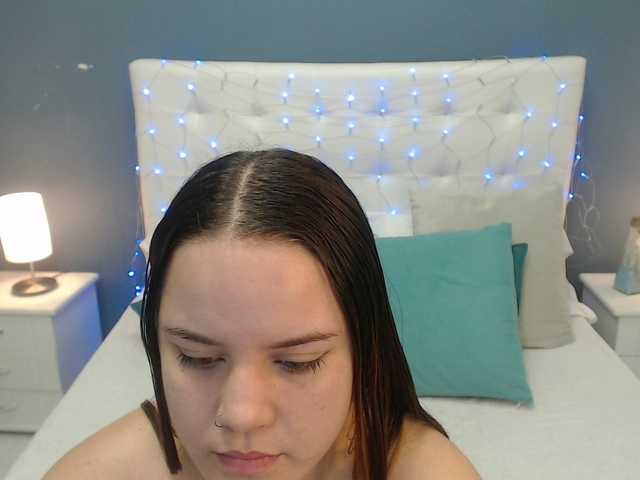 لقطات البث karleymoore