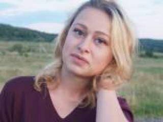 دردشة الفيديو المثيرة karmelli