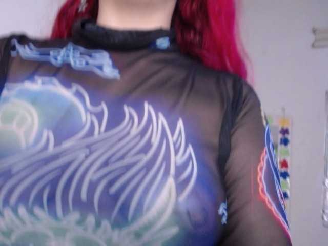 لقطات البث karolinelust1