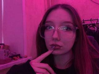 دردشة الفيديو المثيرة KarolineZarro