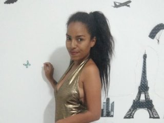صورة الملف الشخصي Karolyparis27