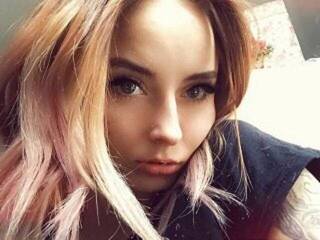 دردشة الفيديو المثيرة Kasperskaya