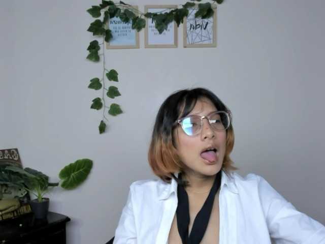 الصور Katana-cole show dildo 150 toks-- deep throat 80 toks-- show ass 50 tips--naked (10min) 200 tips--squirt 300 toks--spank ass 20toks-oil in your body 350