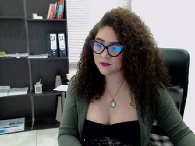 لقطات البث KaterynCifue