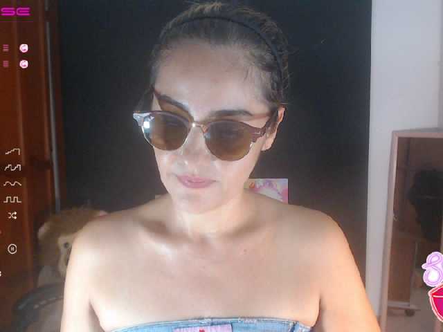 لقطات البث Kathy3kat