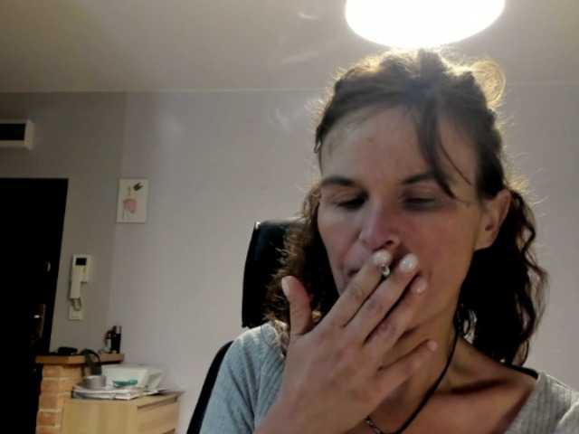 لقطات البث KathyLove1