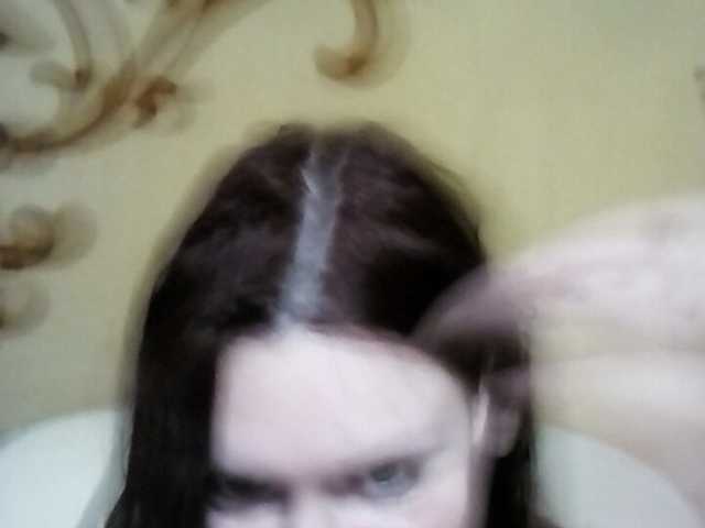 لقطات البث KatieMacAlist