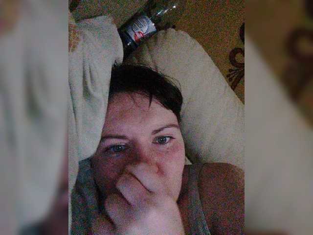 لقطات البث KatieMacAlist