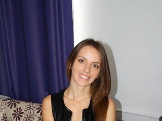 دردشة الفيديو المثيرة MissJoliSourire