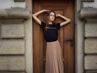 دردشة الفيديو المثيرة KatrisseGlam