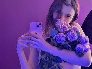 دردشة الفيديو المثيرة Kattitoffy