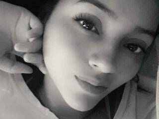 دردشة الفيديو المثيرة KATTYDS