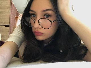 دردشة الفيديو المثيرة Katushhh
