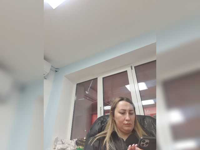 لقطات البث Katya-35