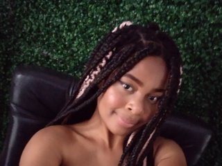 دردشة الفيديو المثيرة Katyaclouds