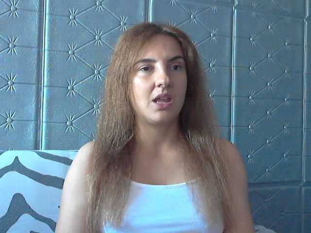 لقطات البث KATYDIAZ