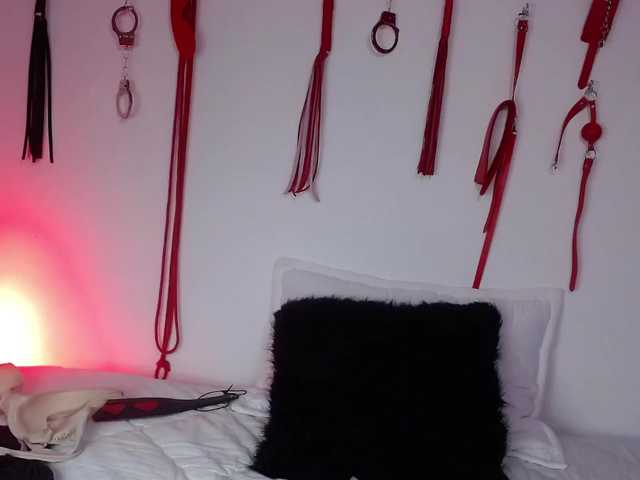 لقطات البث katyliving