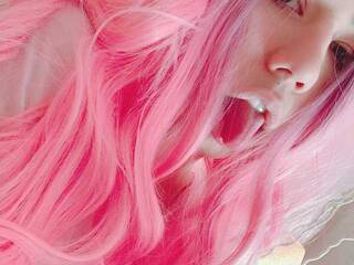 دردشة الفيديو المثيرة kawaigiirl