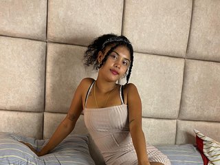 دردشة الفيديو المثيرة Kayra-Rodriguez