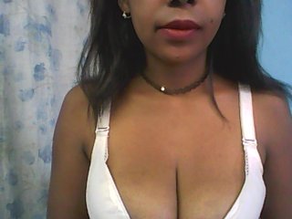 الصور kayshaboobs 40 tkn show naked ,20 tkn pussy, squirt 50 tkn