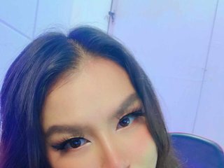 دردشة الفيديو المثيرة KeikoAnne