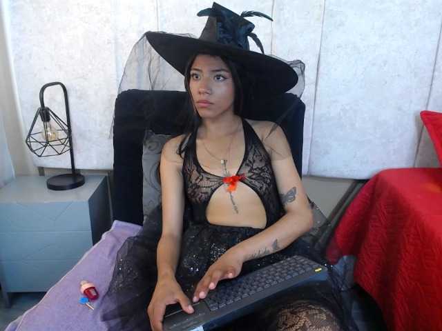 لقطات البث Keily-Foxxy