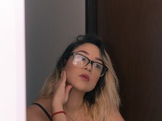 دردشة الفيديو المثيرة keisy-kloe