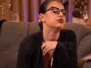 دردشة الفيديو المثيرة KellyKent