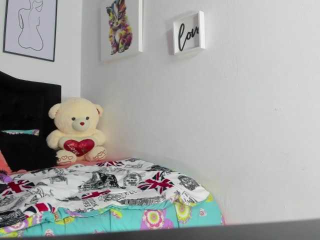 لقطات البث Kendall-sexy