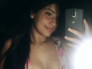 دردشة الفيديو المثيرة KendallDay