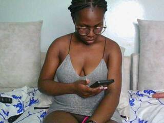 دردشة الفيديو المثيرة kerry-2