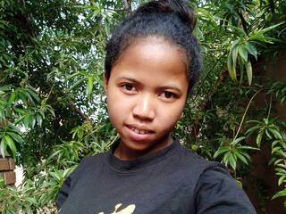 دردشة الفيديو المثيرة khatina