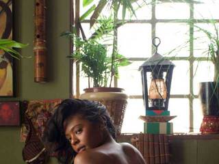 دردشة الفيديو المثيرة KhenoryFranz