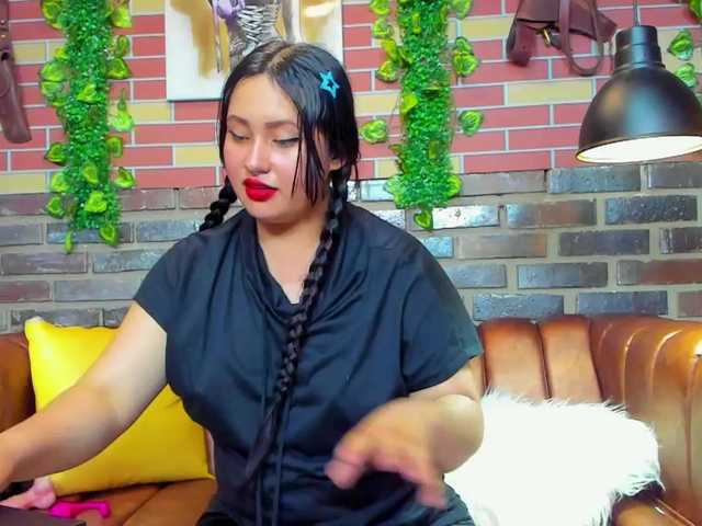 لقطات البث AleeeCouper