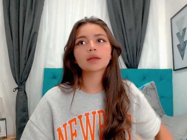 لقطات البث KimDevinne