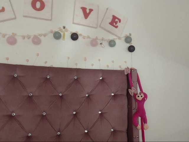 لقطات البث Kimnberly