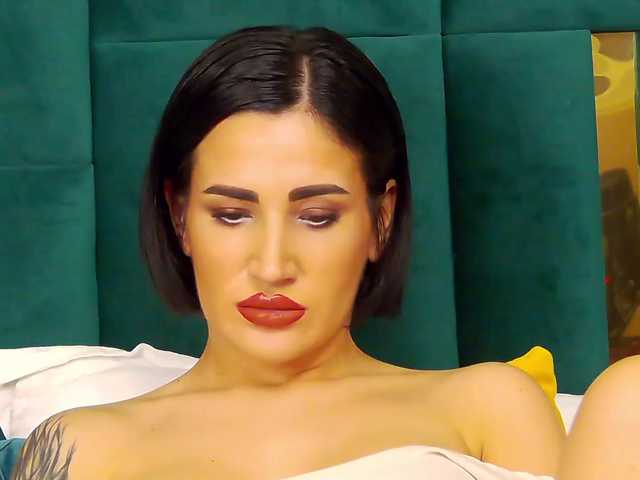 لقطات البث KimSkye