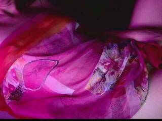 دردشة الفيديو المثيرة KinaMoonLove