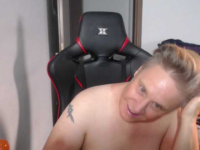 لقطات البث kinkstakinks76