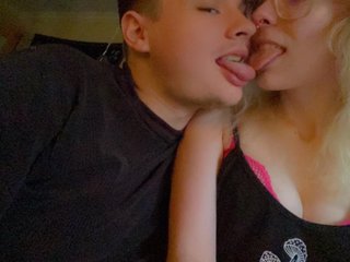 دردشة الفيديو المثيرة kinkycouple420