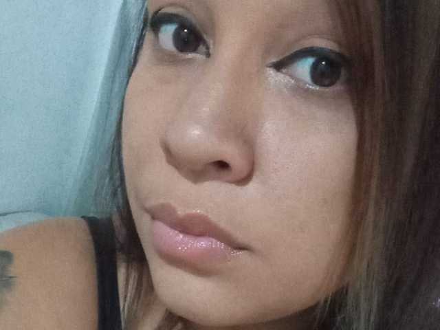 صورة الملف الشخصي kinkyhousewifee